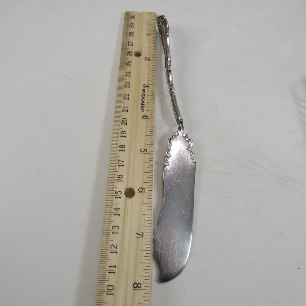 Webster Twisted Handle Butter Knife silver plated  S.L. & G.H. Rogers Company A1